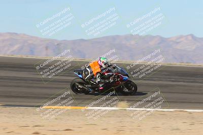 media/Dec-15-2023-Apex Assassins (Fri) [[91f19fb1c7]]/Racer 2/Session 2 (Bowl Exit)/